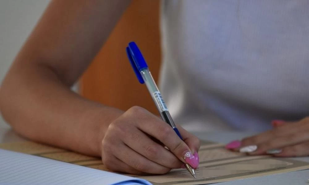Πανελλήνιες 2021: Νωρίτερα θα ολοκληρωθούν τα μαθήματα της Γ΄Λυκείου